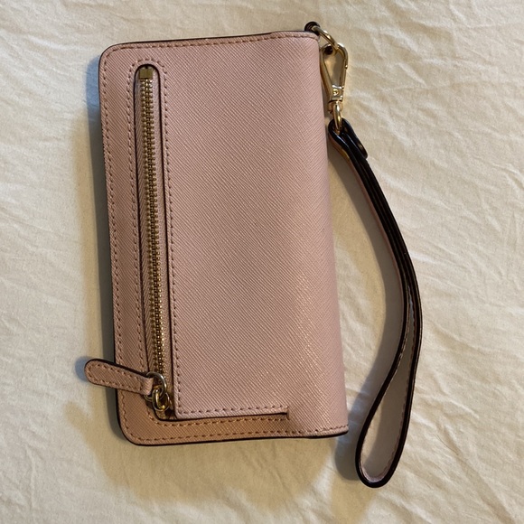 Michael Kors Jet Set Wallet /Phone - Picture 4 of 4